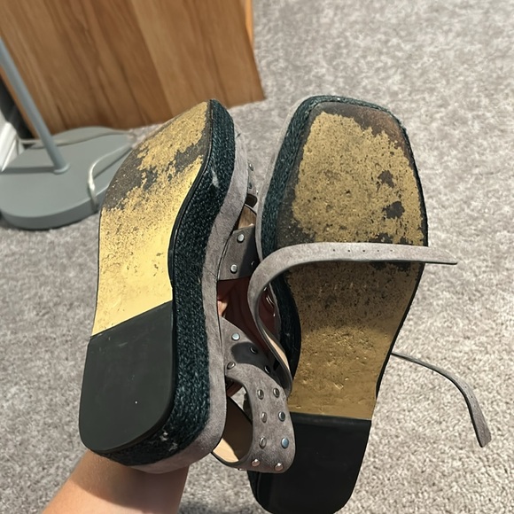 Platform Sandals - Picture 3 of 3